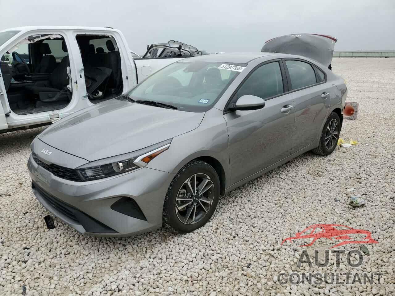 KIA FORTE 2023 - 3KPF24AD5PE575094