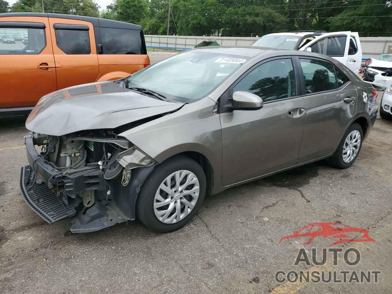 TOYOTA COROLLA 2018 - 5YFBURHE3JP748573