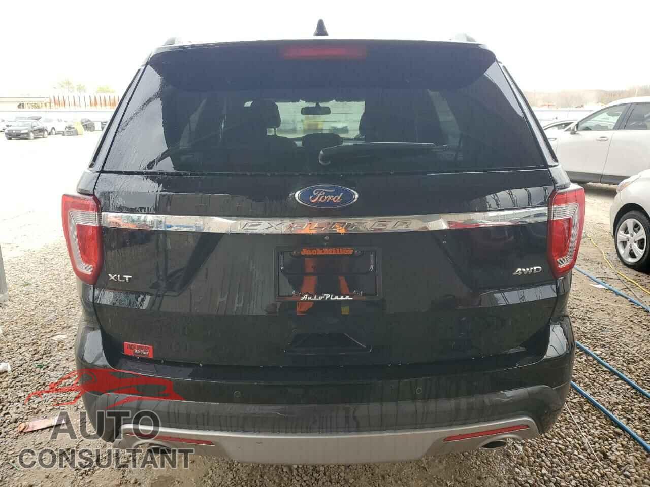 FORD EXPLORER 2017 - 1FM5K8D88HGE01888