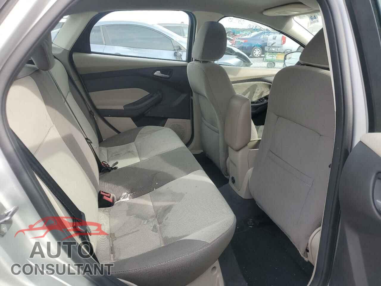 FORD FOCUS 2014 - 1FADP3F20EL307431