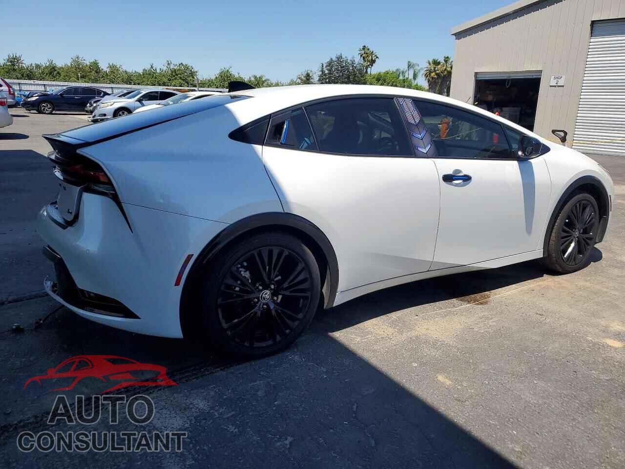 TOYOTA PRIUS 2026 - JTDACAAU3T3070632