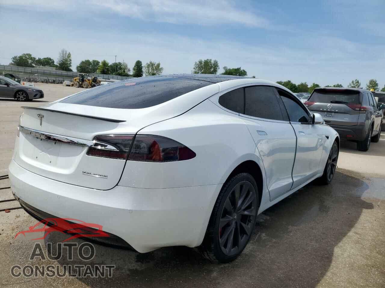 TESLA MODEL S 2020 - 5YJSA1E44LF389092