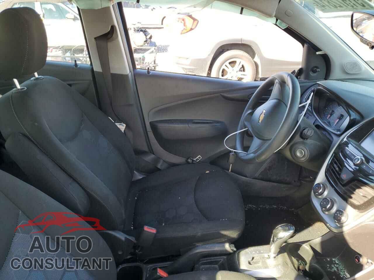 CHEVROLET SPARK 2017 - KL8CB6SA3HC829423