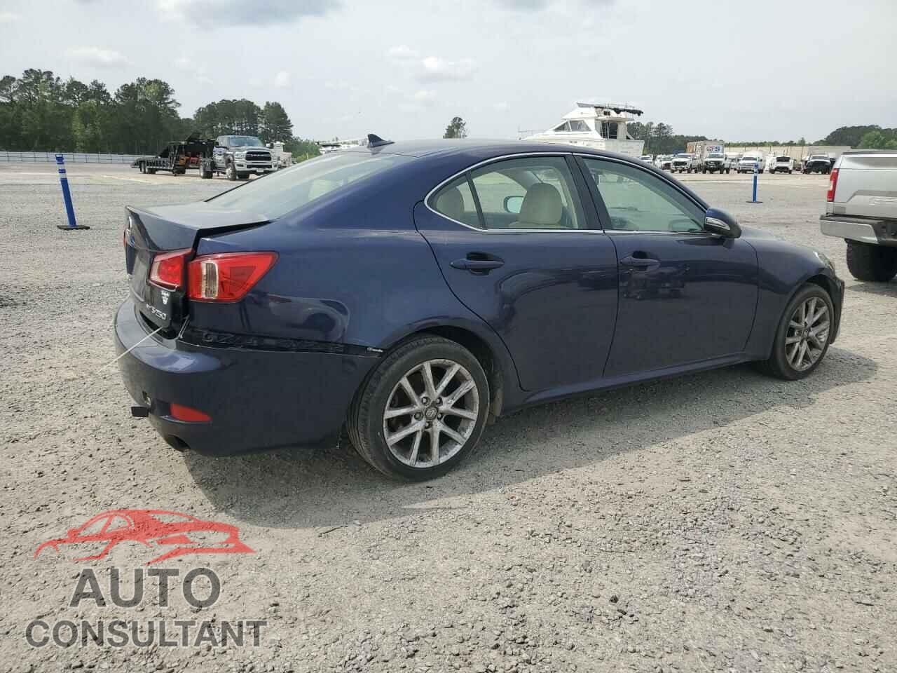 LEXUS IS 2013 - JTHCF5C21D5061869