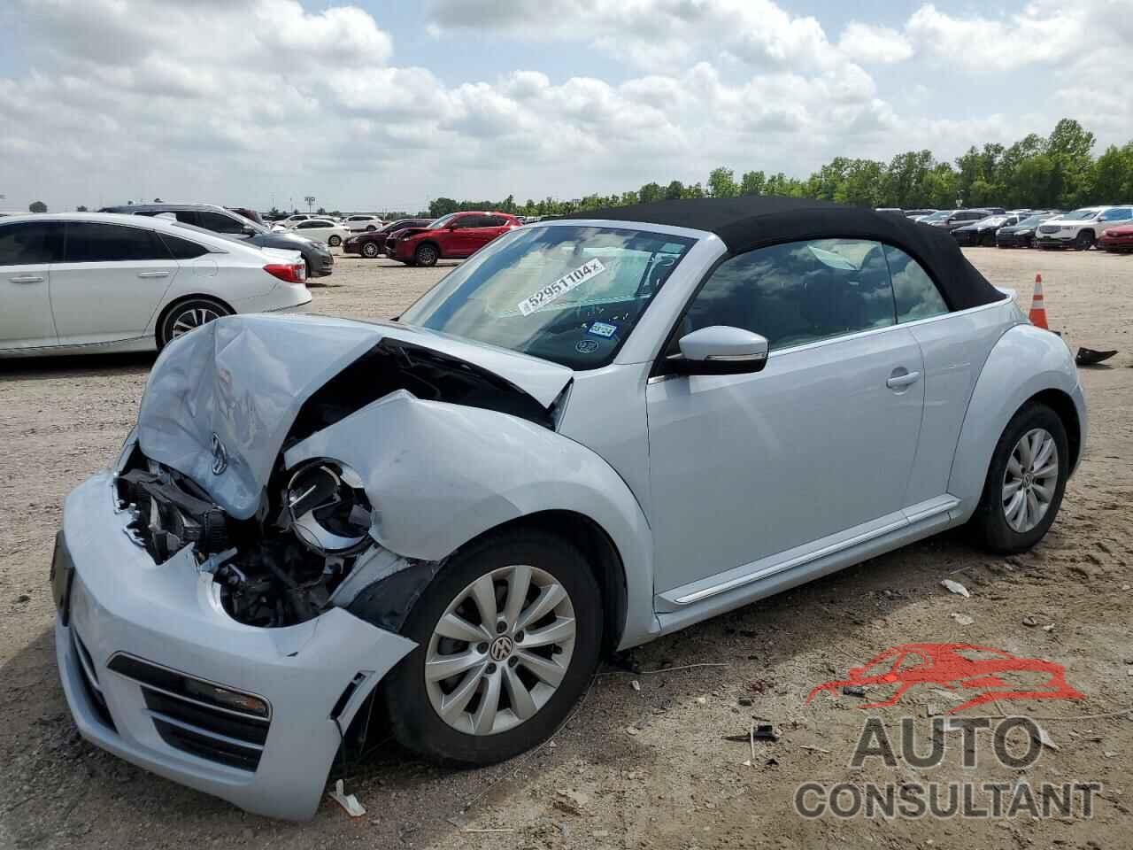 VOLKSWAGEN BEETLE 2017 - 3VW517AT3HM805100