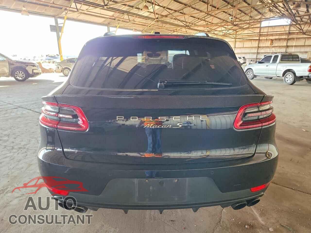 PORSCHE MACAN 2015 - WP1AB2A58FLB55602