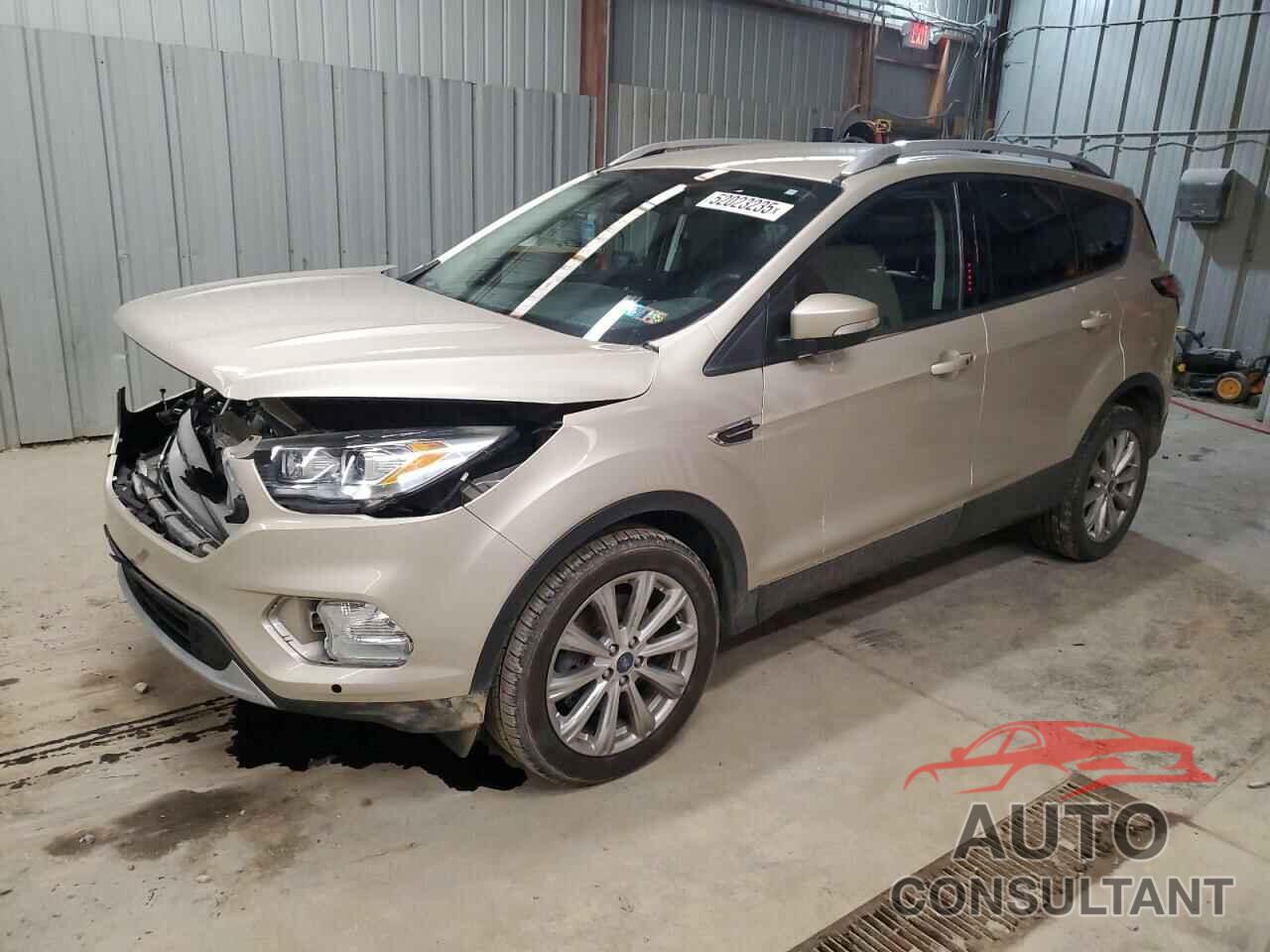 FORD ESCAPE 2018 - 1FMCU9J93JUD27114