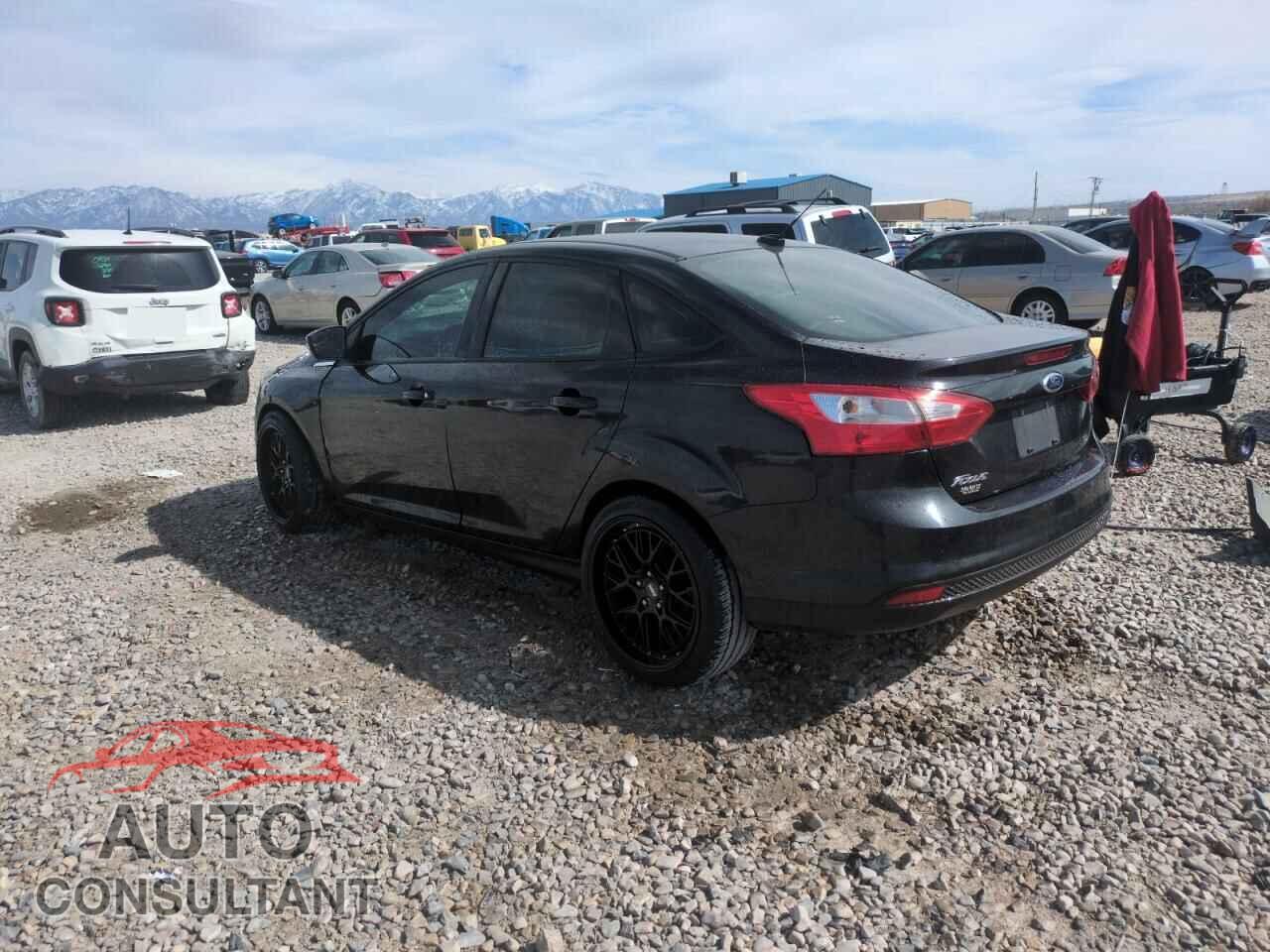 FORD FOCUS 2013 - 1FADP3F27DL341977