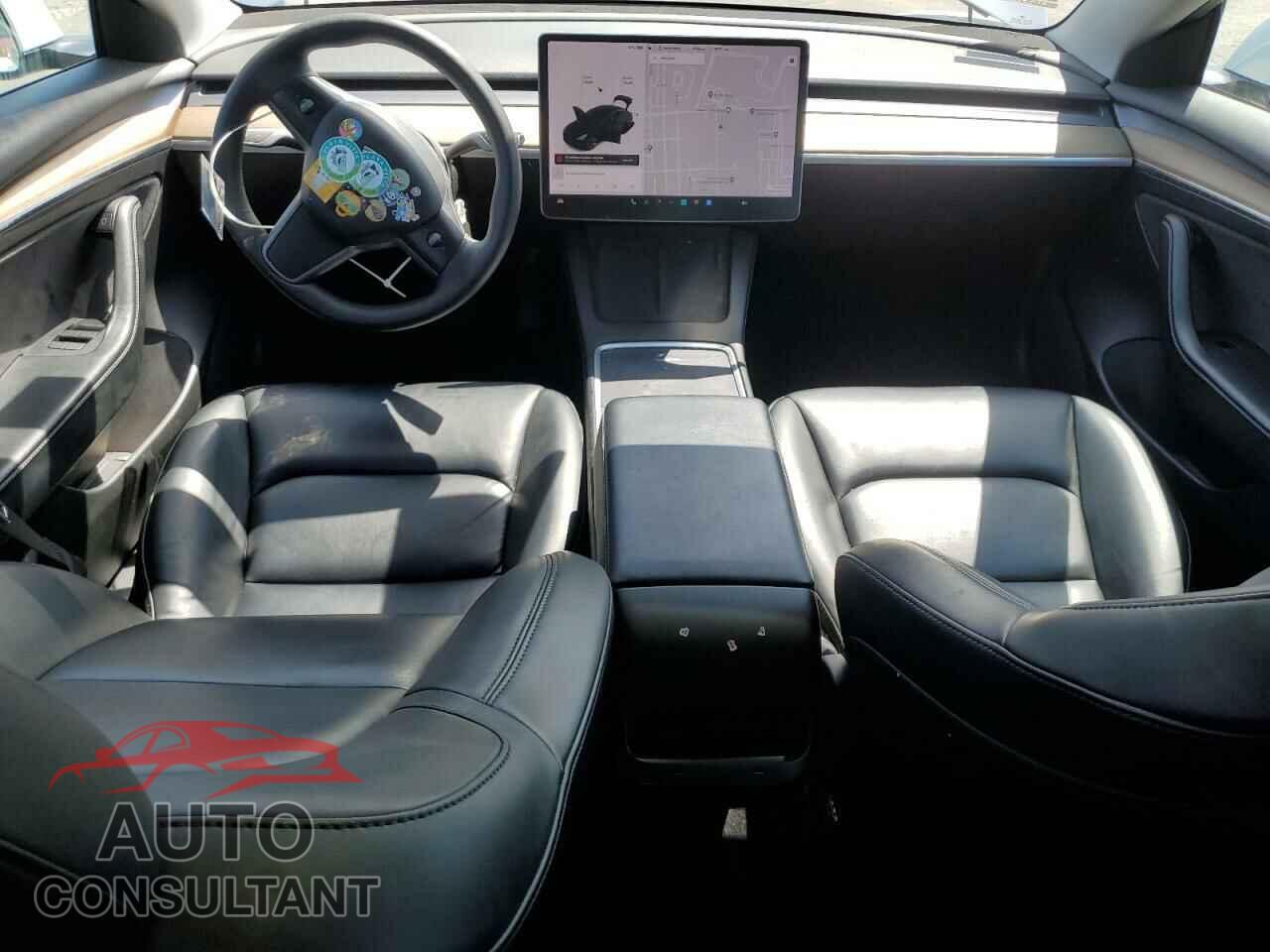 TESLA MODEL 3 2021 - 5YJ3E1EA0MF006300