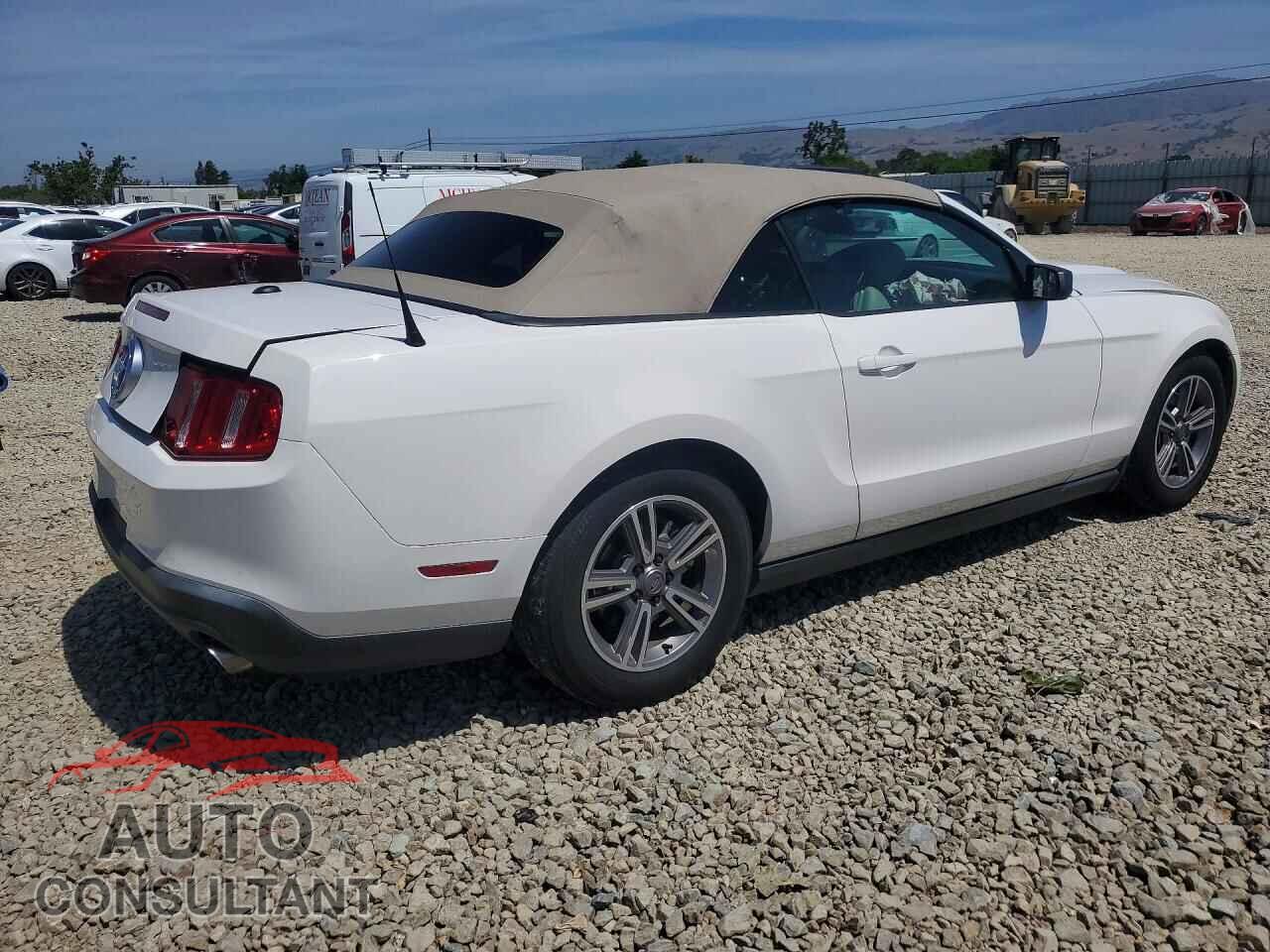 FORD MUSTANG 2012 - 1ZVBP8EM1C5236997