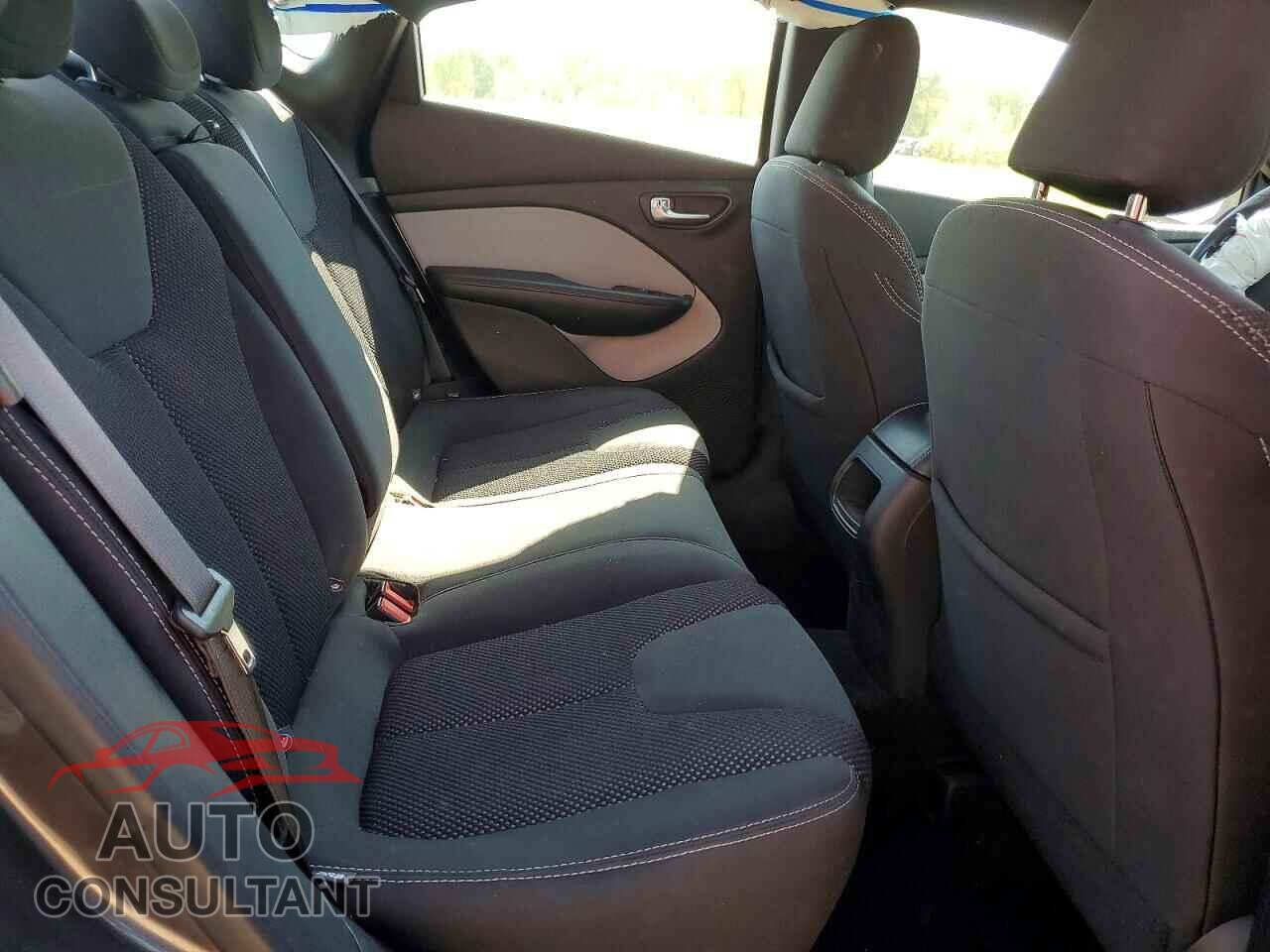 DODGE DART 2015 - 1C3CDFBBXFD242965