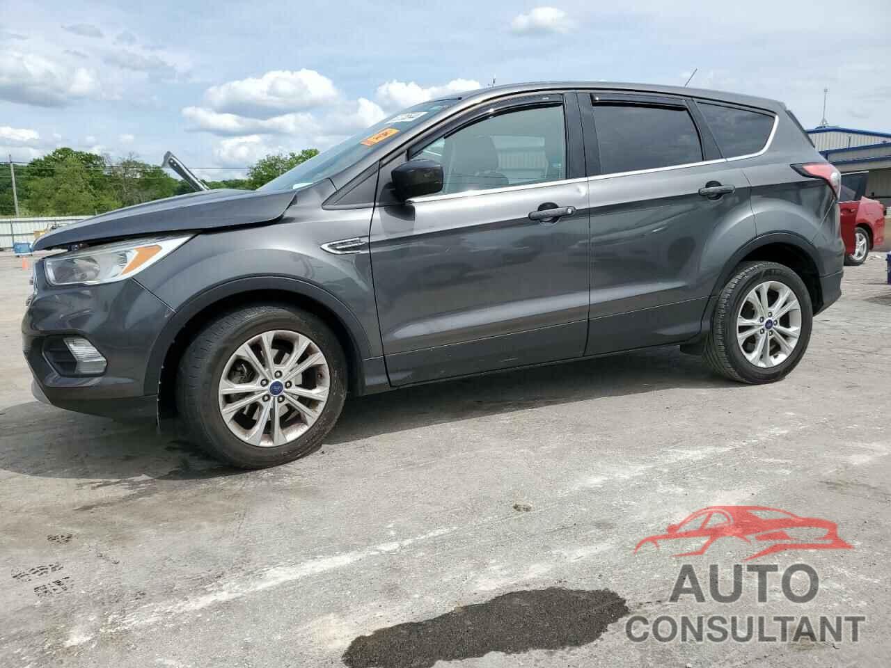 FORD ESCAPE 2017 - 1FMCU0GD3HUC59396