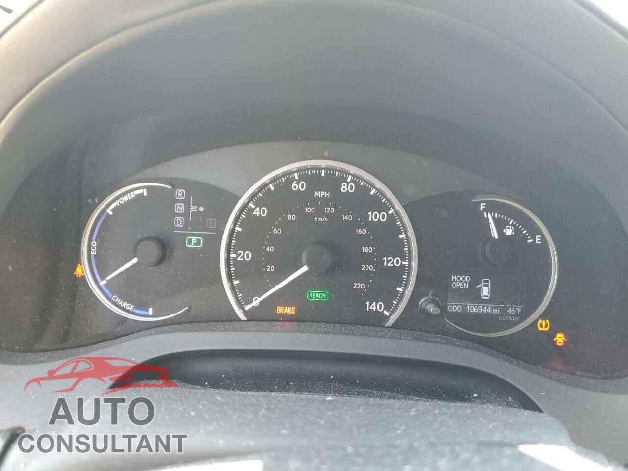 LEXUS CT 200 2012 - JTHKD5BHXC2108016