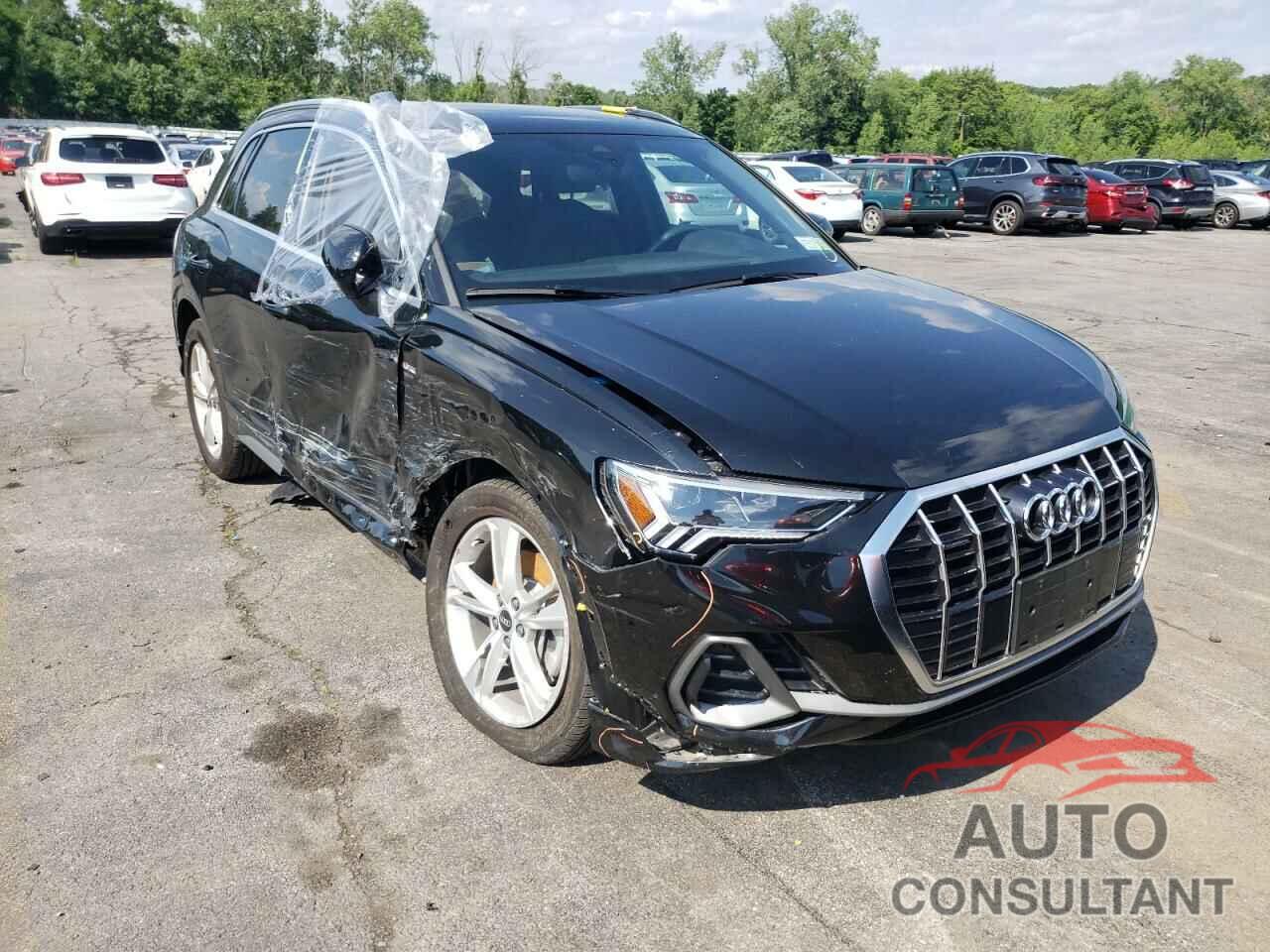 AUDI Q3 2021 - WA1EECF39M1036791