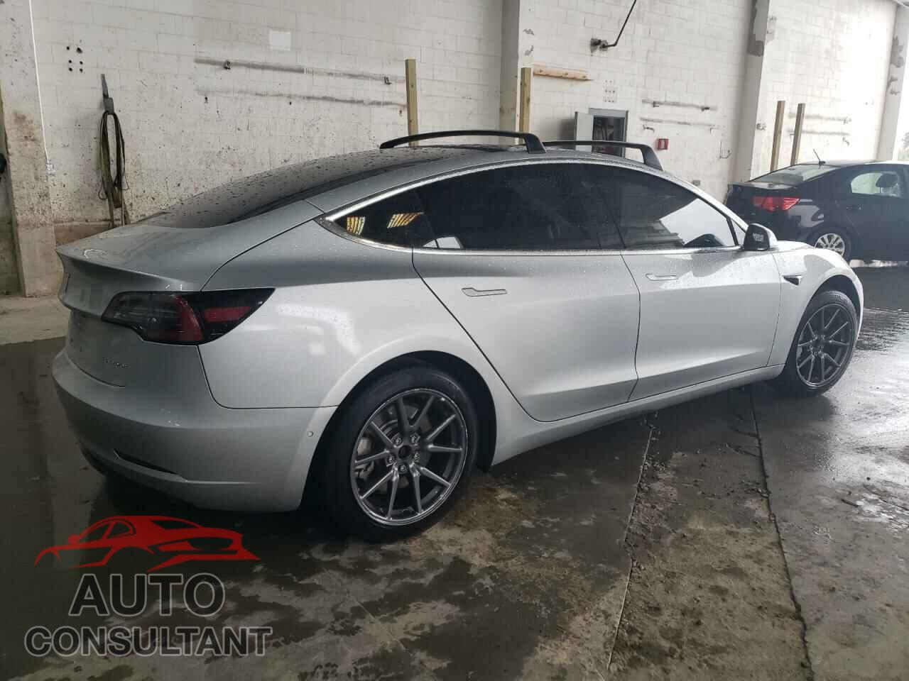 TESLA MODEL 3 2018 - 5YJ3E1EB4JF087466