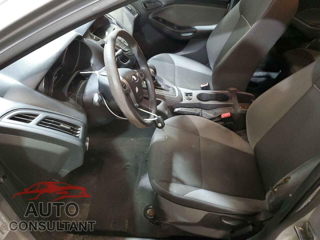 FORD FOCUS 2013 - 1FADP3E21DL216202