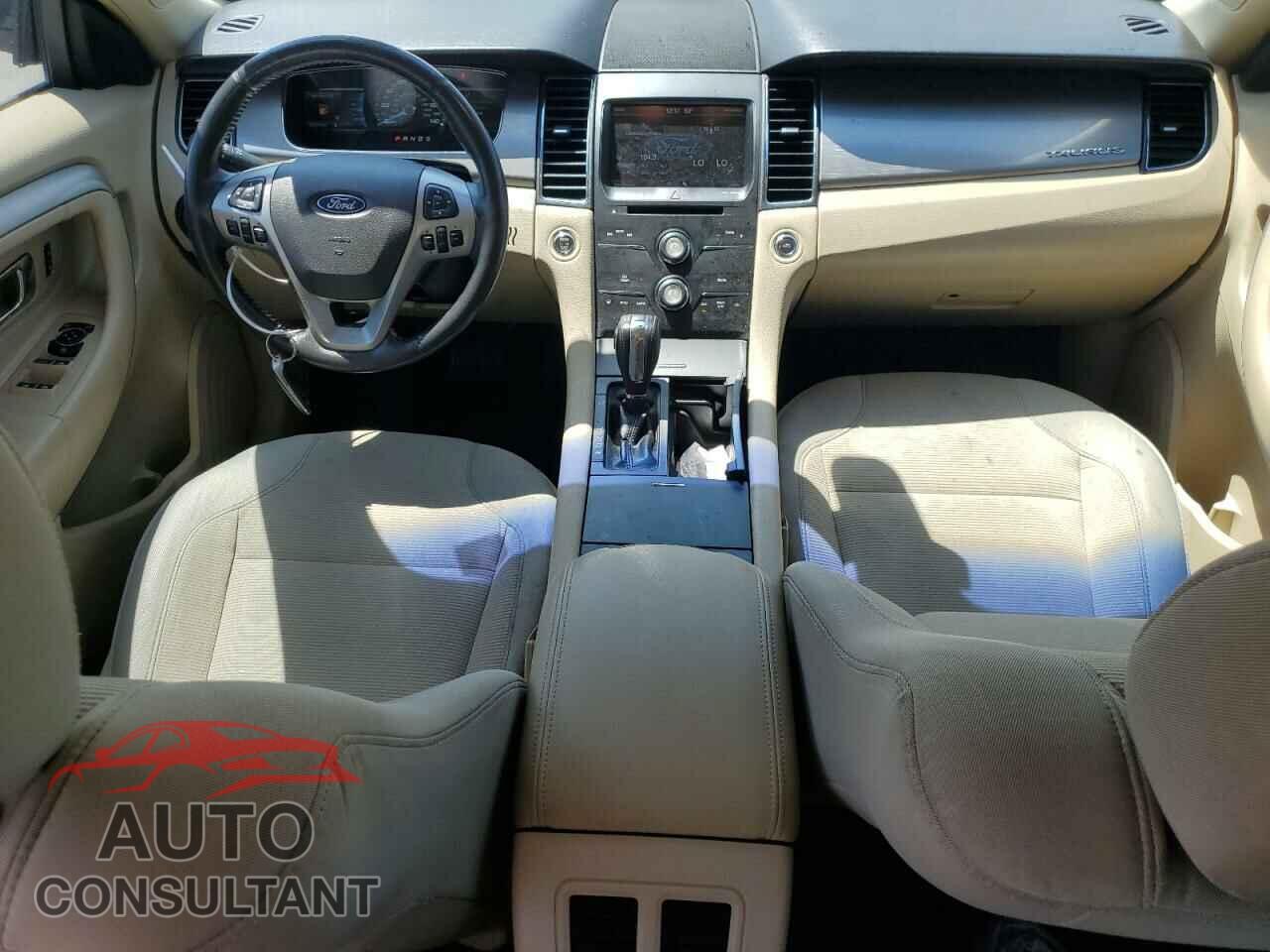 FORD TAURUS 2015 - 1FAHP2E81FG202036