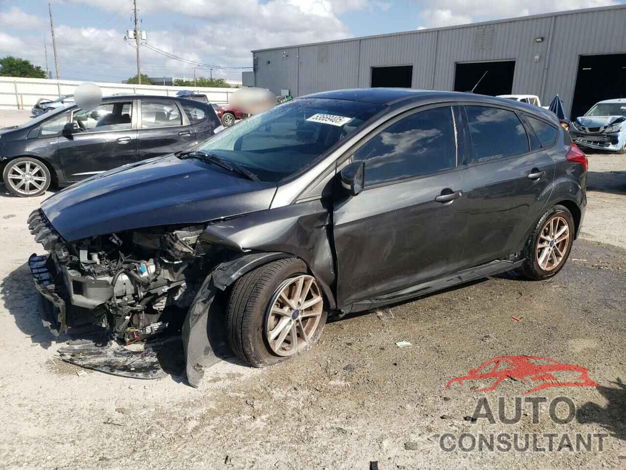 FORD FOCUS 2017 - 1FADP3K23HL269719