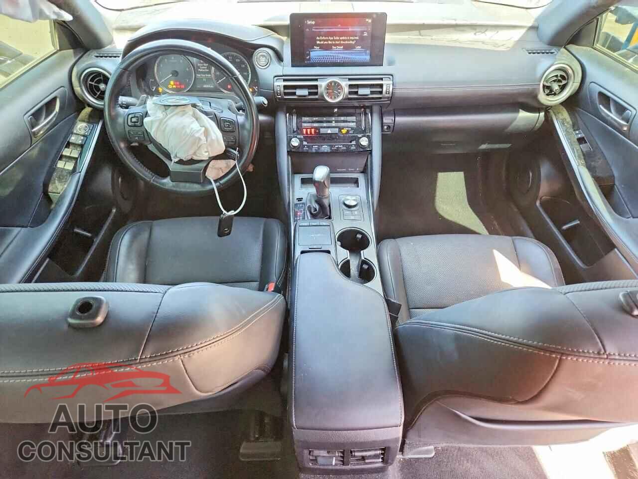 LEXUS IS 2021 - JTHAA1D28M5116413