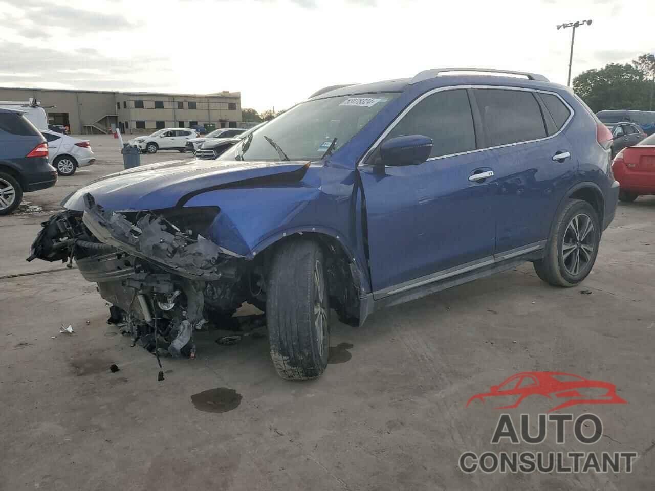 NISSAN ROGUE 2018 - 5N1AT2MT3JC808284