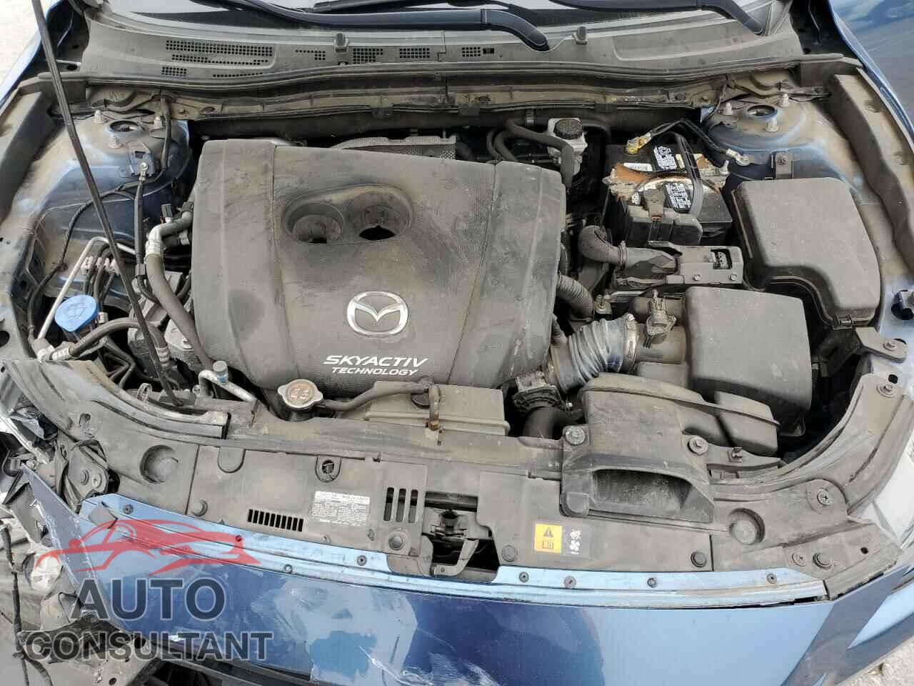 MAZDA 3 2018 - 3MZBN1K73JM273035