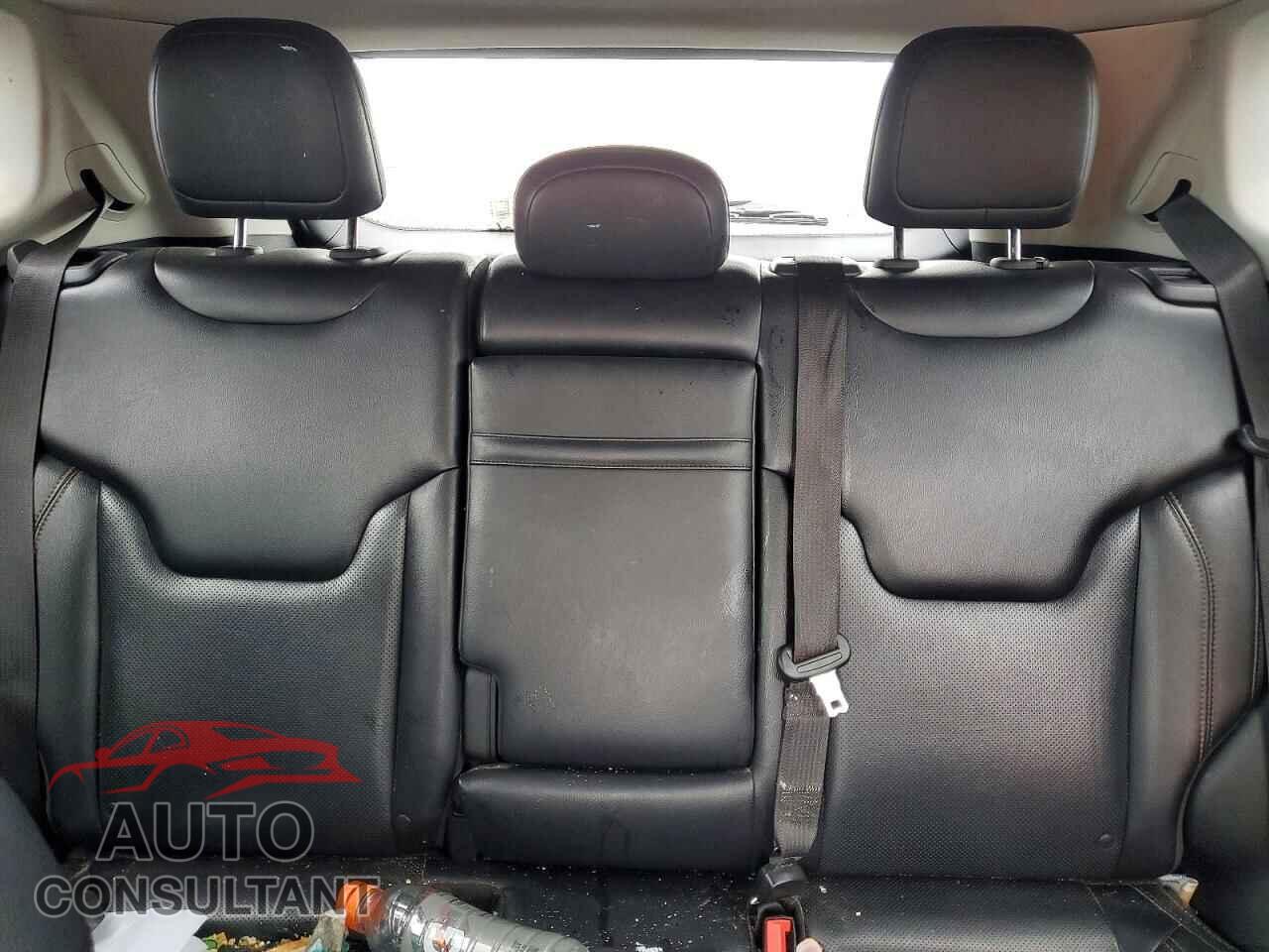 JEEP COMPASS 2017 - 3C4NJDCB4HT689028