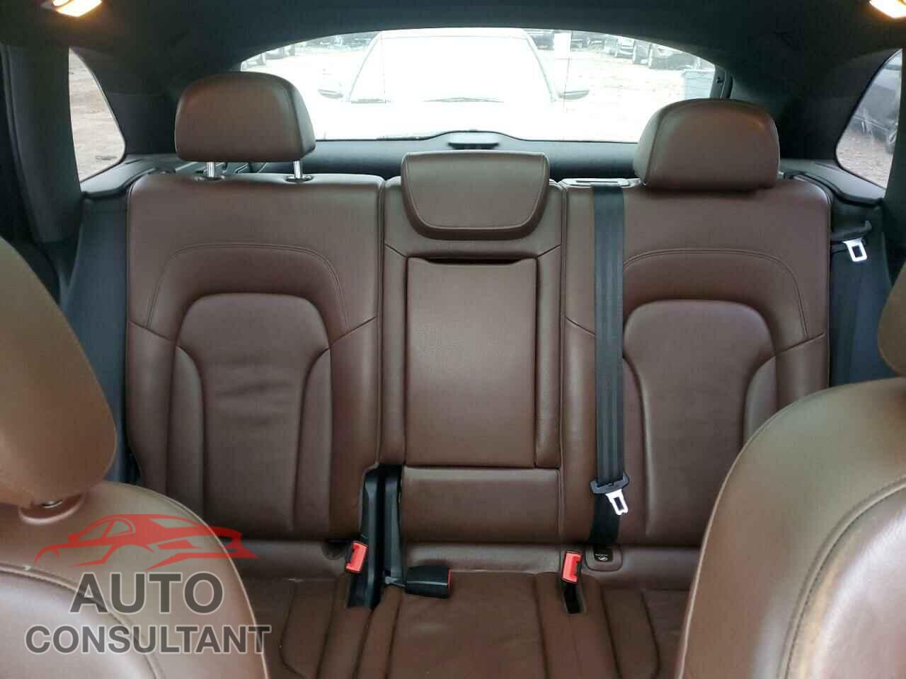 AUDI Q5 2017 - WA1C2AFP2HA046513