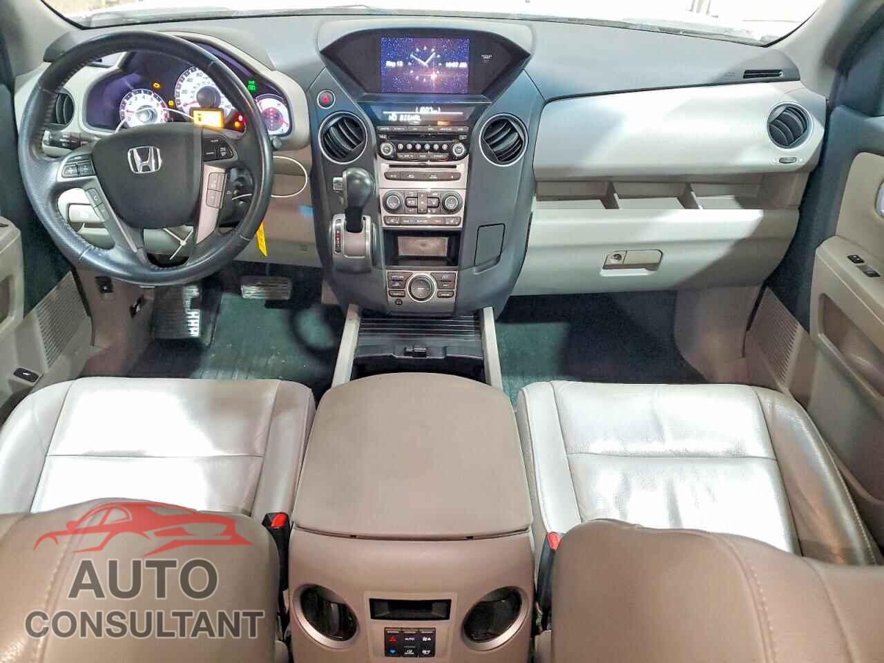 HONDA PILOT 2013 - 5FNYF3H97DB044669