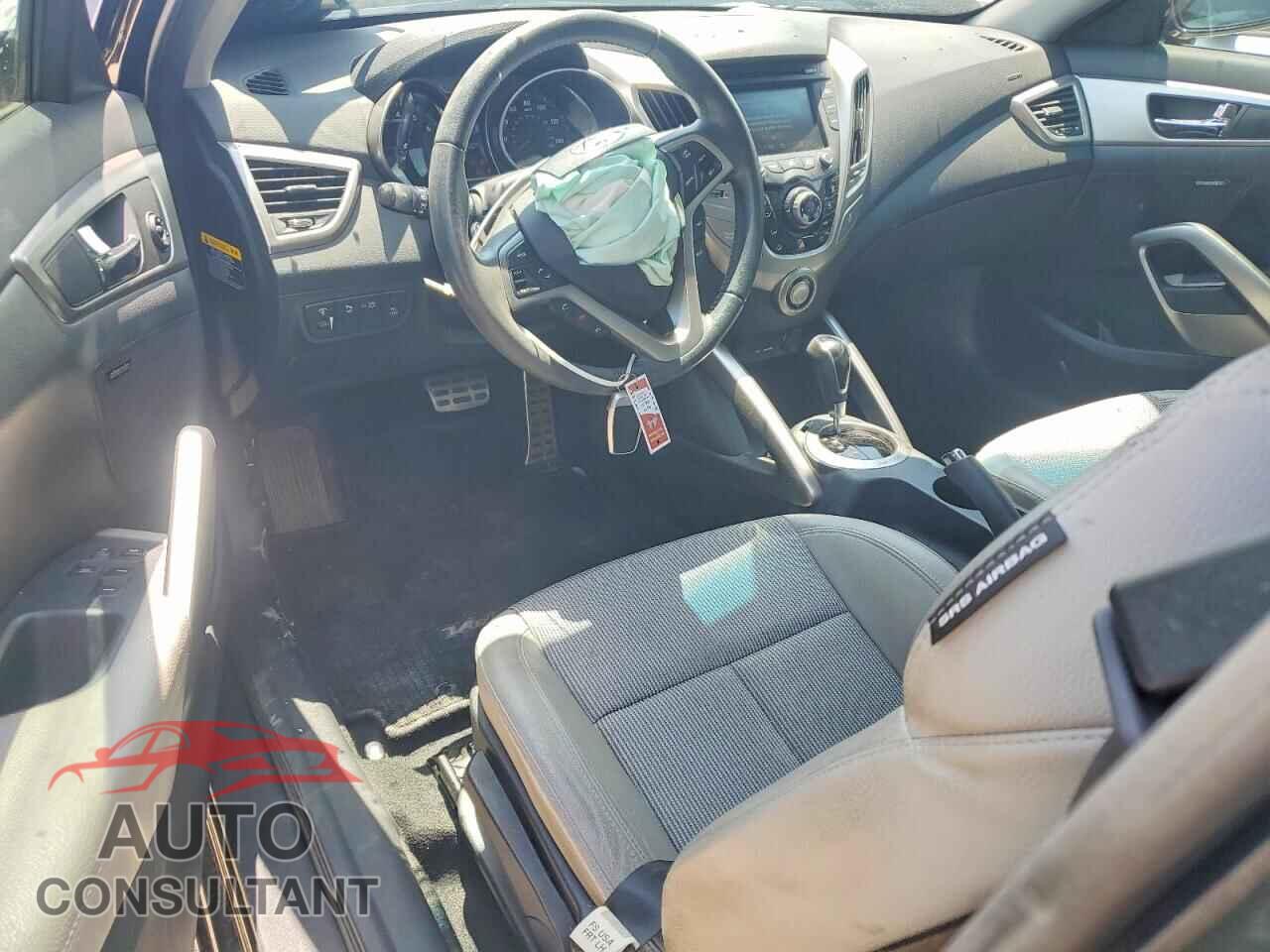 HYUNDAI VELOSTER 2013 - KMHTC6AD4DU094581