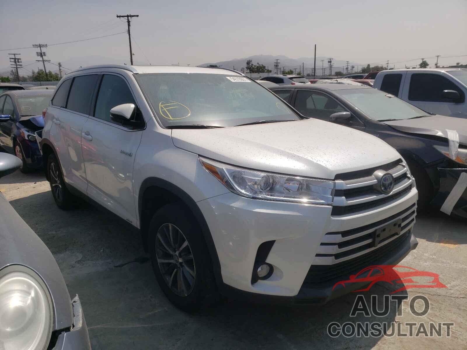 TOYOTA HIGHLANDER 2019 - 5TDJGRFH0KS075802