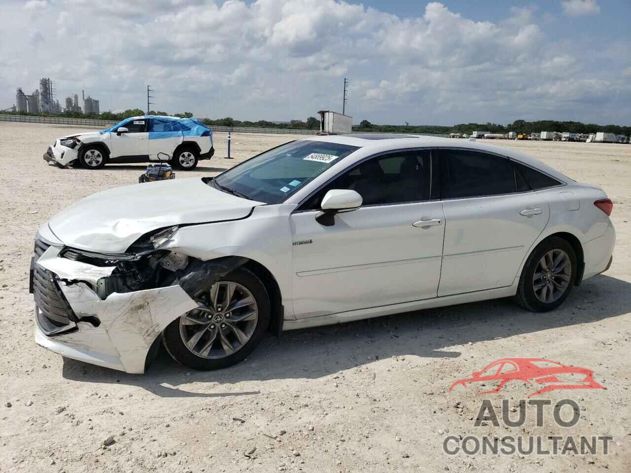TOYOTA AVALON 2019 - 4T1B21FB4KU005307