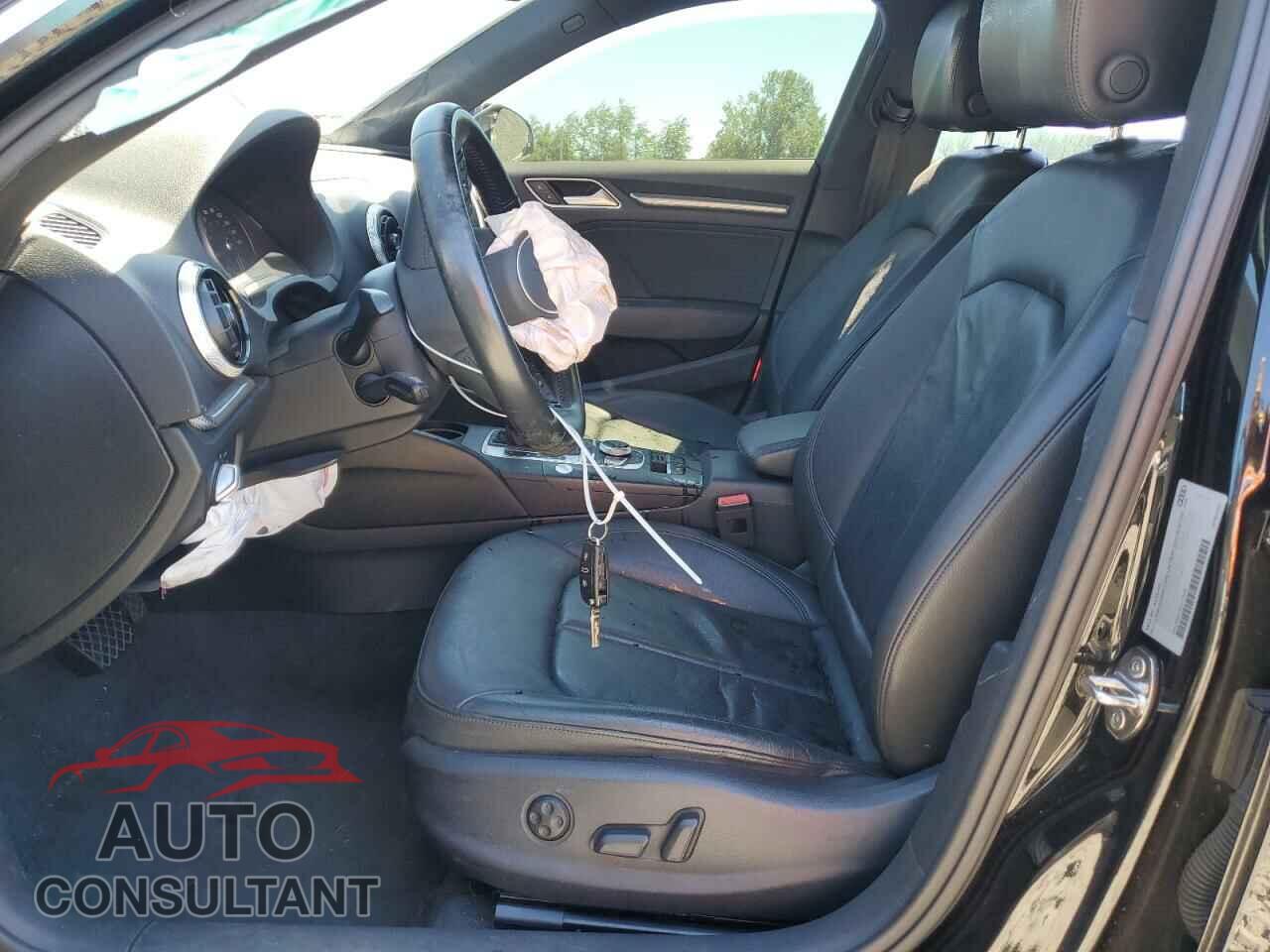 AUDI A3 2017 - WAUTPBFF4HA137879