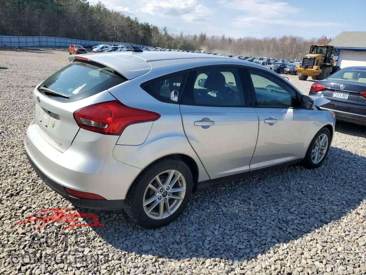 FORD FOCUS 2017 - 1FADP3K28HL321703