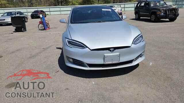 TESLA MODEL S 2017 - 5YJSA1E2XHF230373