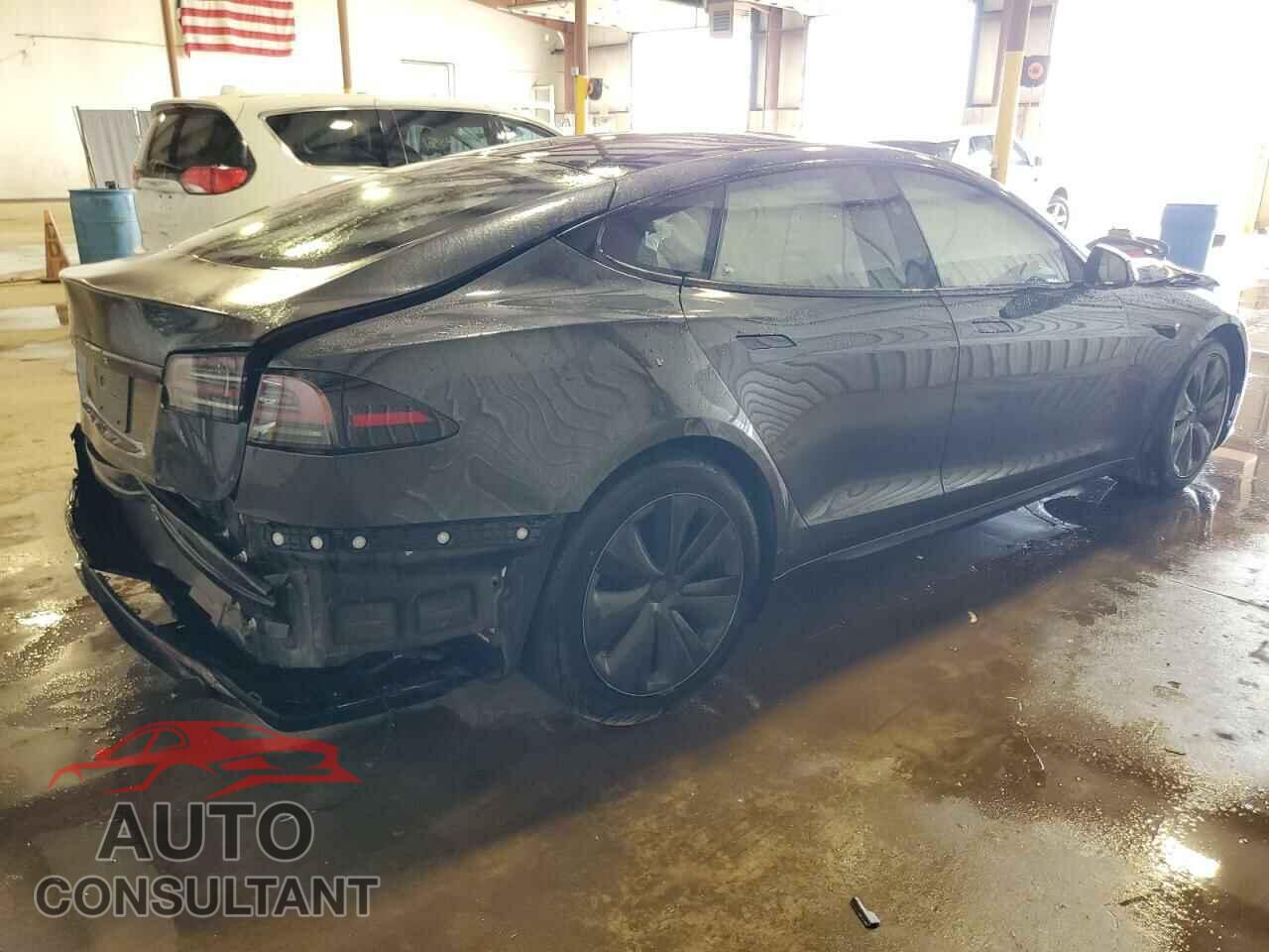 TESLA MODEL S 2023 - 5YJSA1E52PF527601