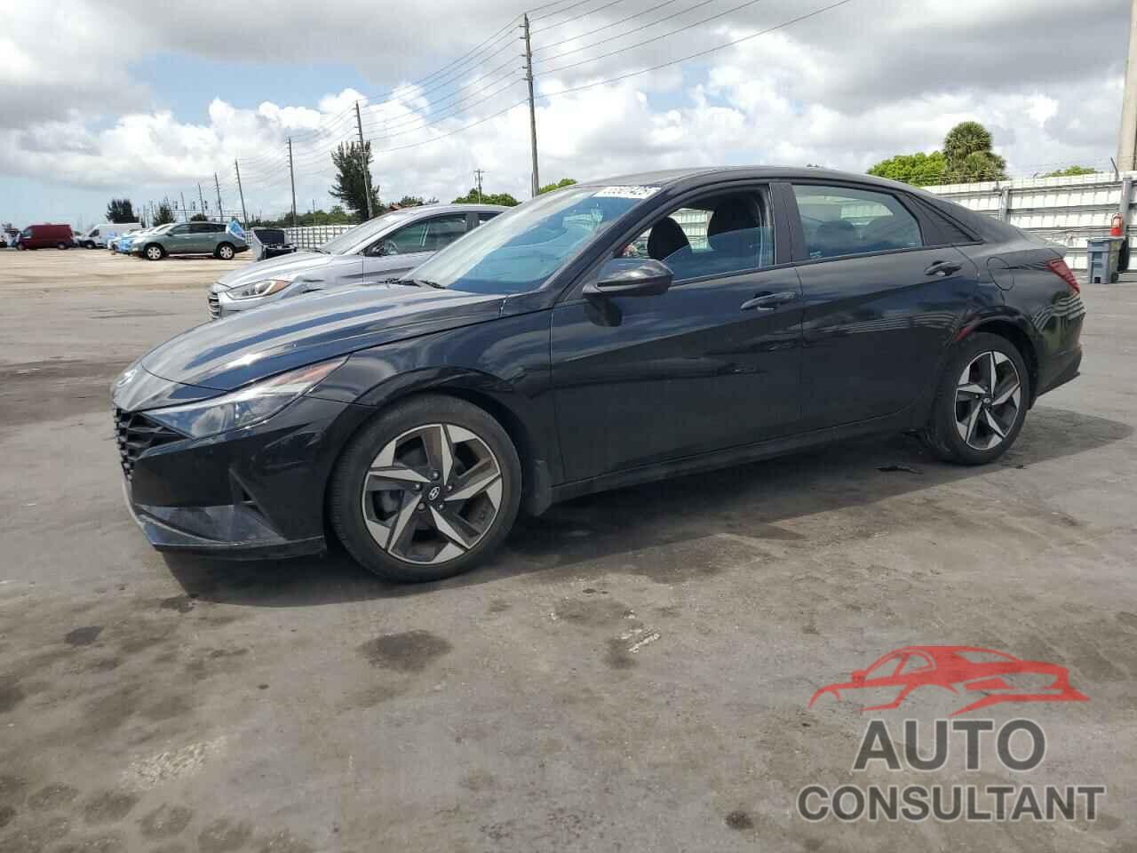 HYUNDAI ELANTRA 2023 - KMHLS4AG0PU562294
