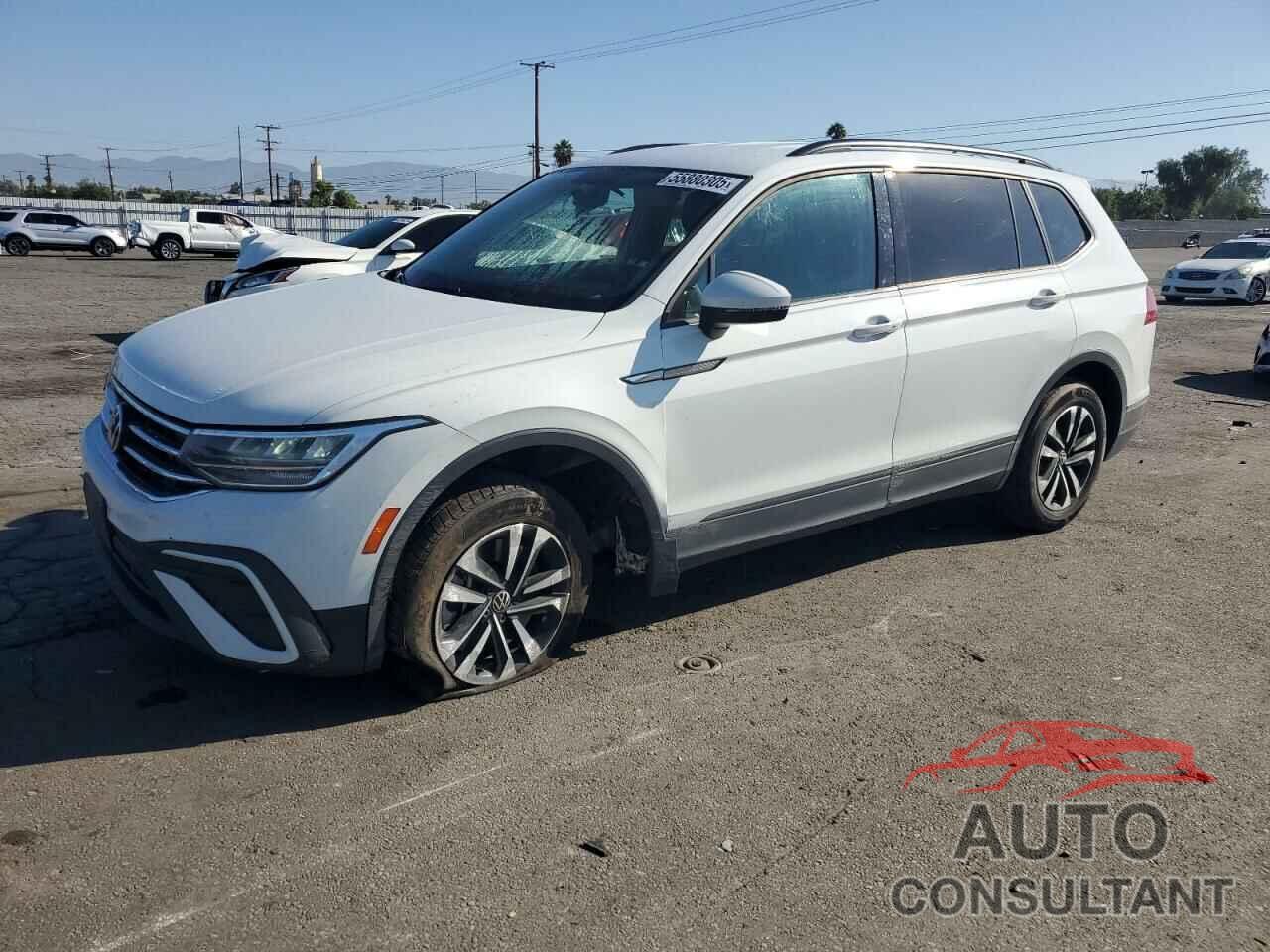 VOLKSWAGEN TIGUAN 2022 - 3VV1B7AXXNM120171