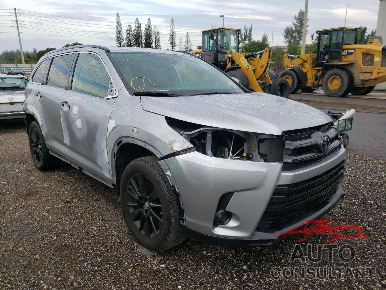 TOYOTA HIGHLANDER 2019 - 5TDJZRFH7KS568211