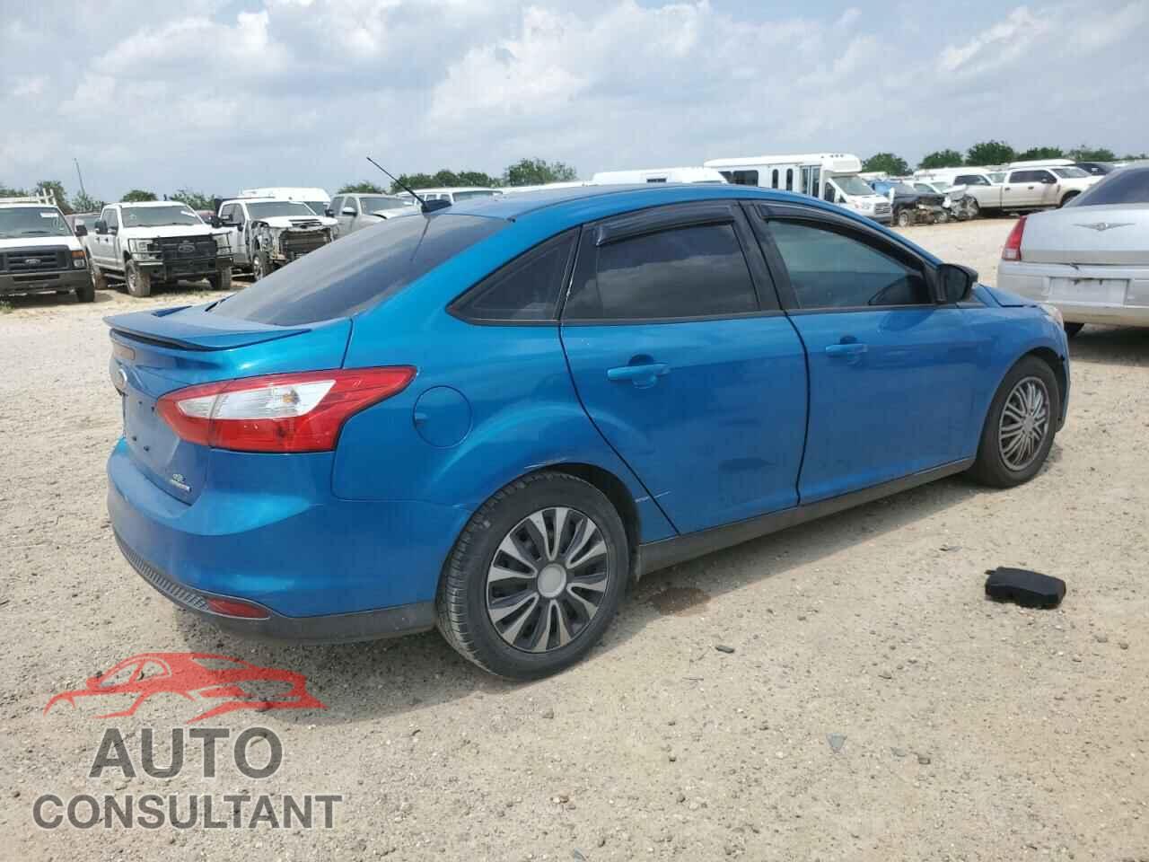 FORD FOCUS 2014 - 1FADP3F24EL118409