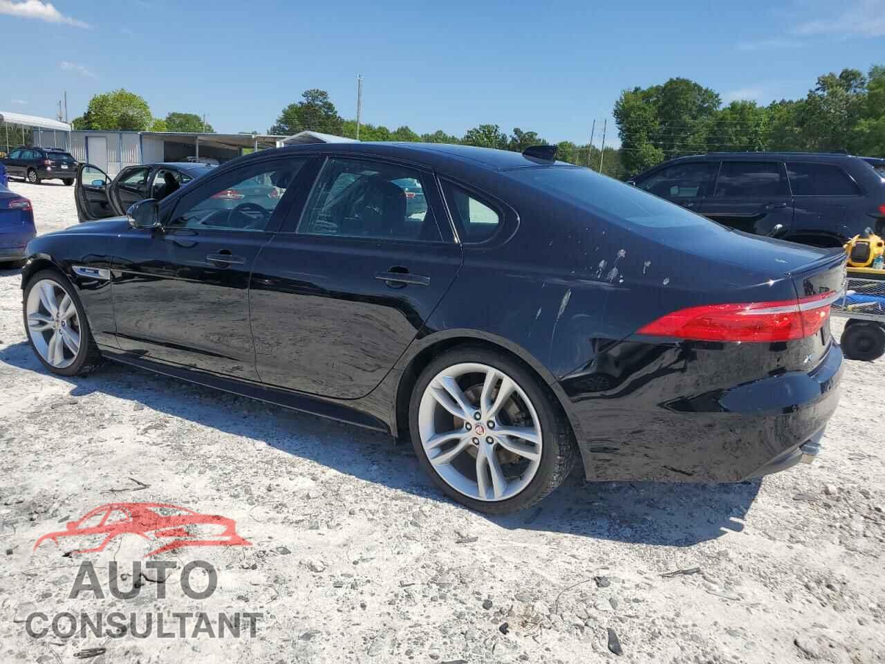 JAGUAR XF 2016 - SAJBF4BV4GCY12919