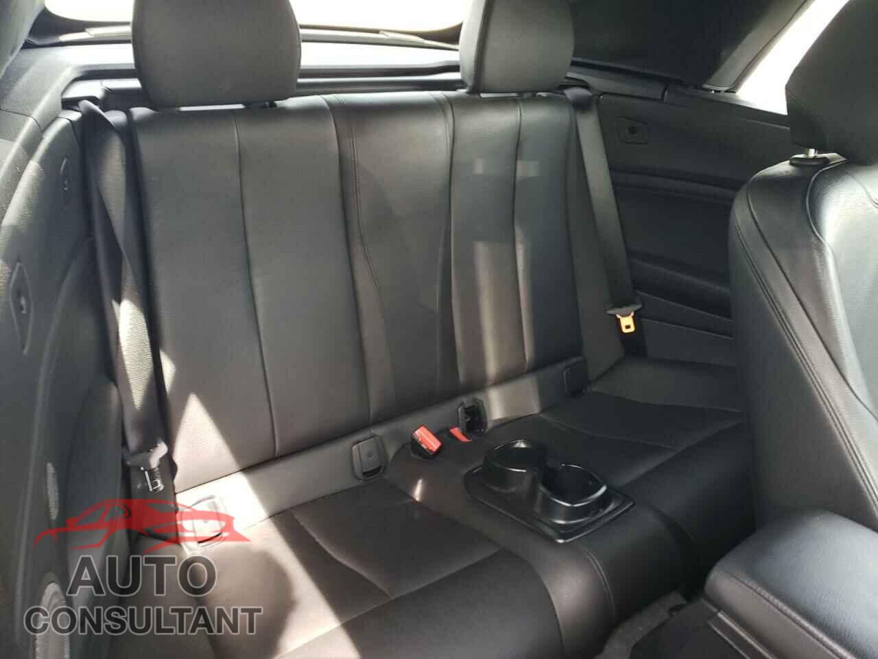 BMW M2 2017 - WBA2L3C39HV667913