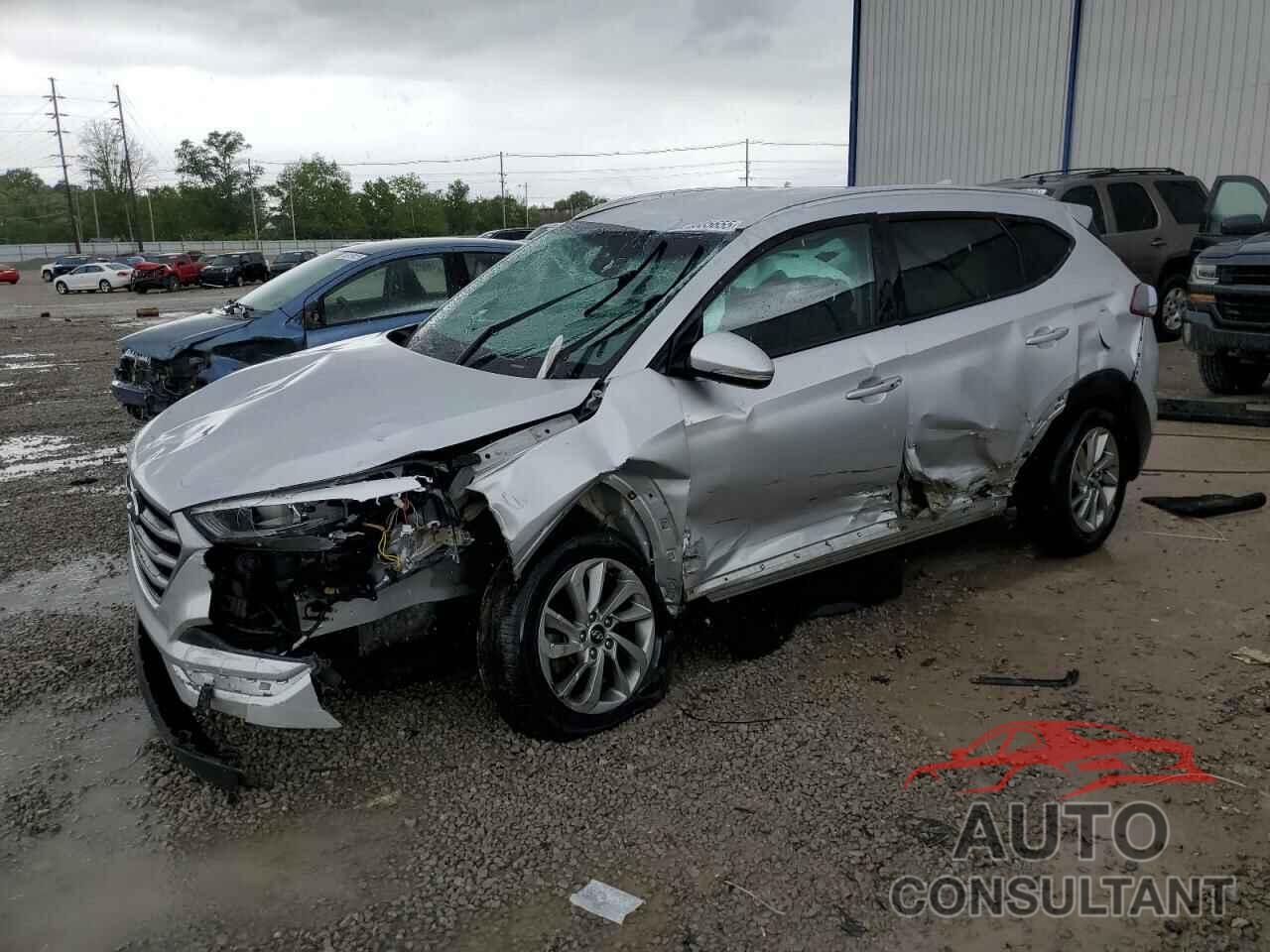 HYUNDAI TUCSON 2017 - KM8J3CA40HU474559
