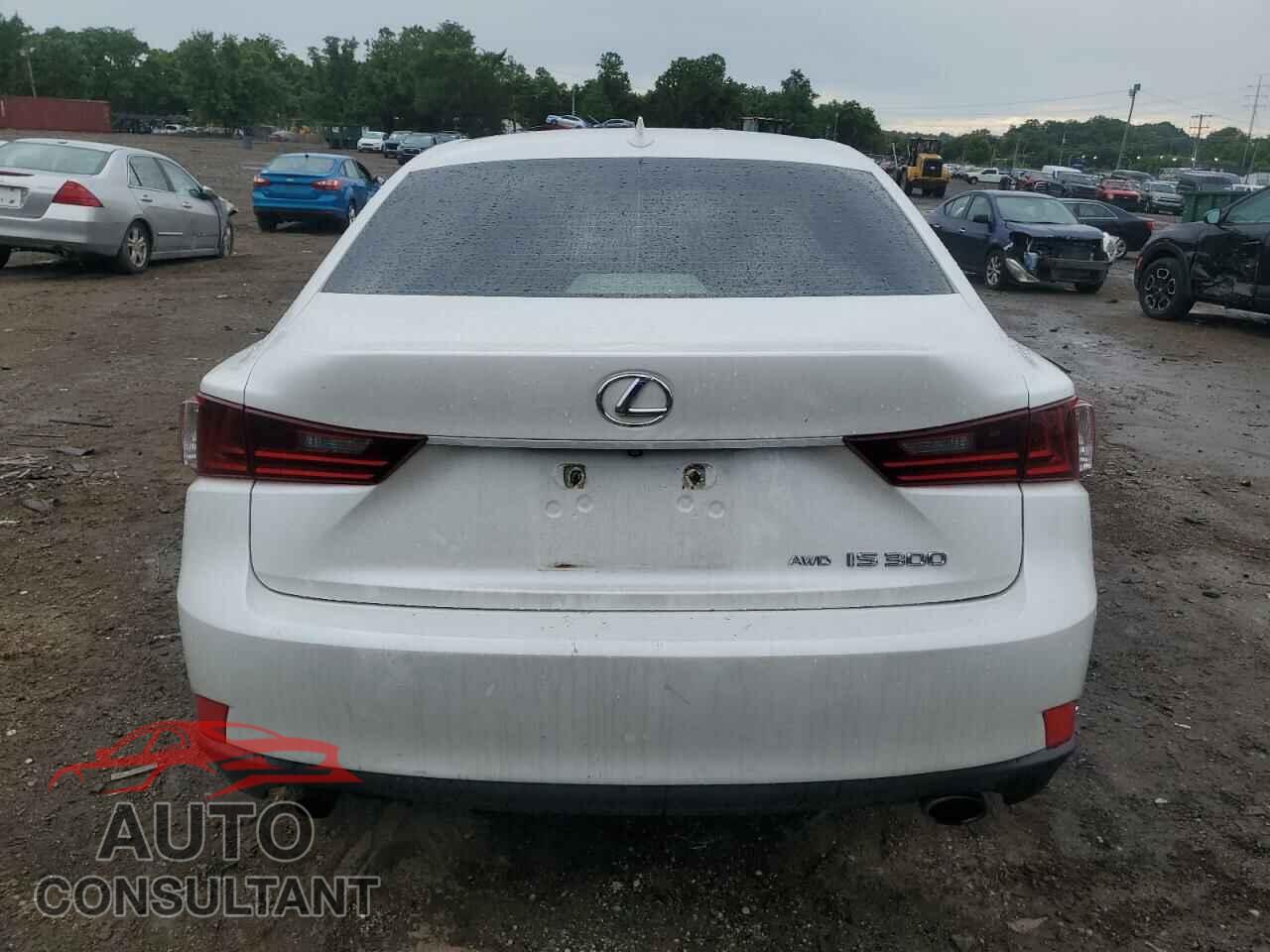 LEXUS IS 2016 - JTHCM1D2XG5009500