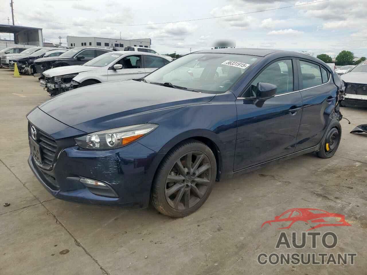 MAZDA 3 2018 - 3MZBN1V35JM210592
