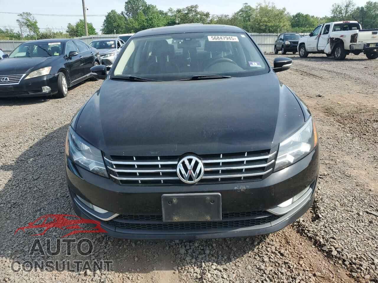 VOLKSWAGEN PASSAT 2012 - 1VWCM7A36CC076227