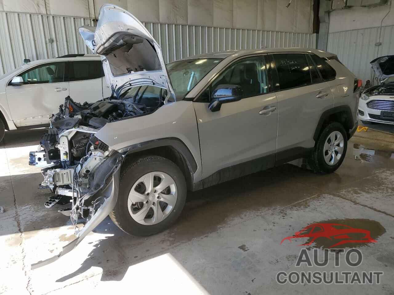 TOYOTA RAV4 2024 - 2T3H1RFVXRC258303
