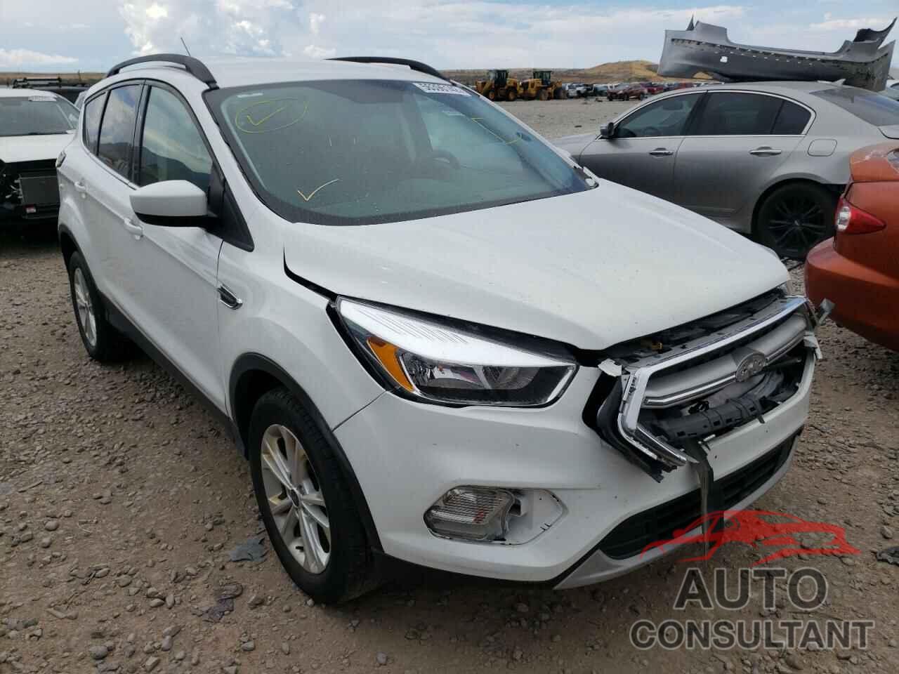 FORD ESCAPE 2018 - 1FMCU9GD8JUC12391