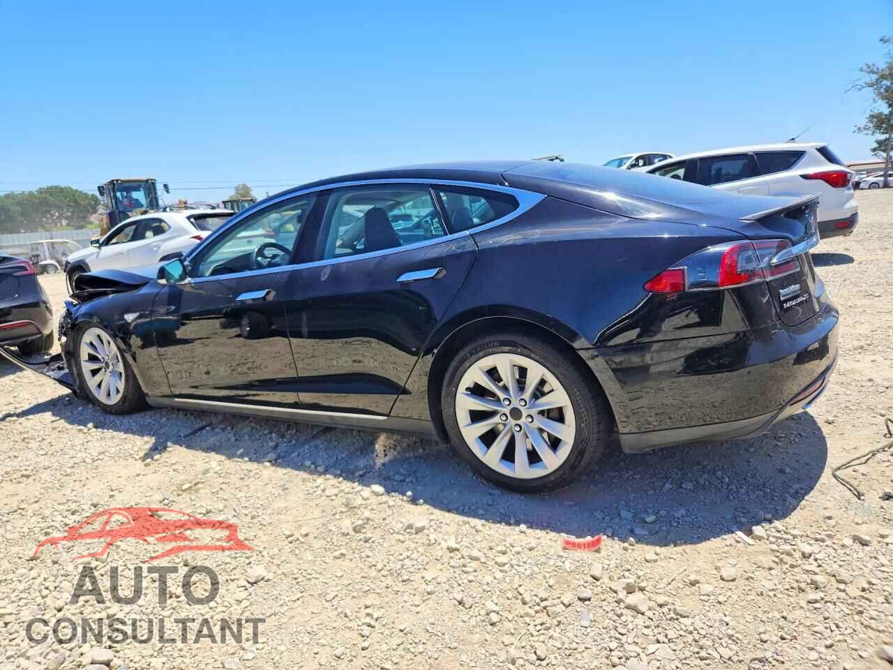 TESLA MODEL S 2013 - 5YJSA1DP2DFP26016