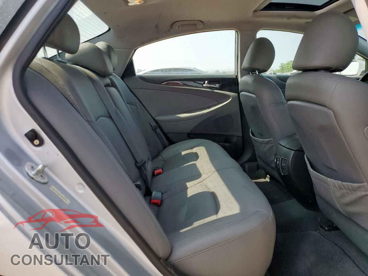 HYUNDAI SONATA 2011 - 5NPEC4AC0BH023832