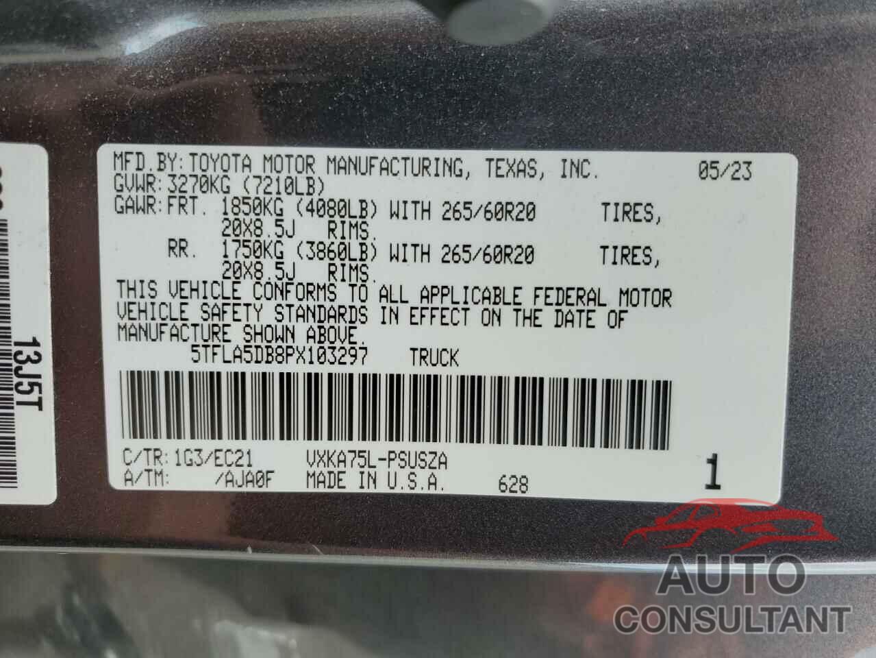 TOYOTA TUNDRA 2023 - 5TFLA5DB8PX103297